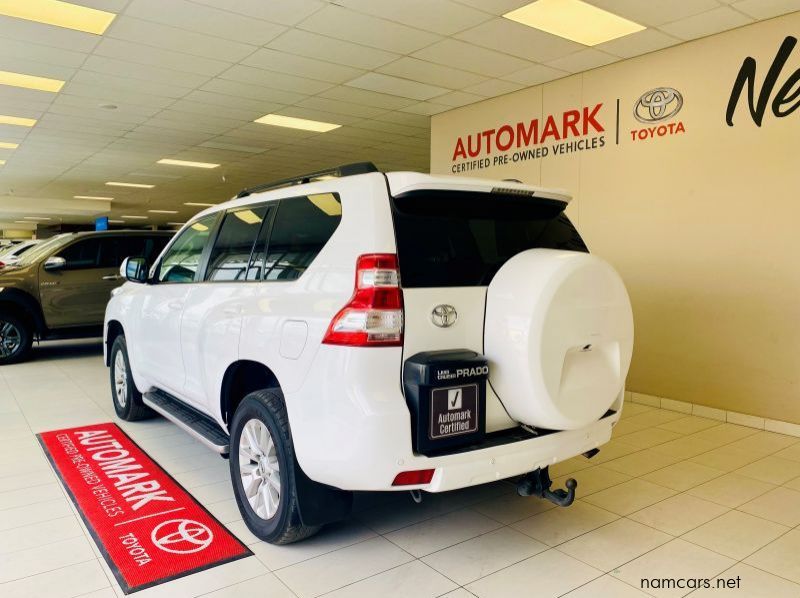 2015 Toyota Land Cruiser Prado 4.0 VX pictures