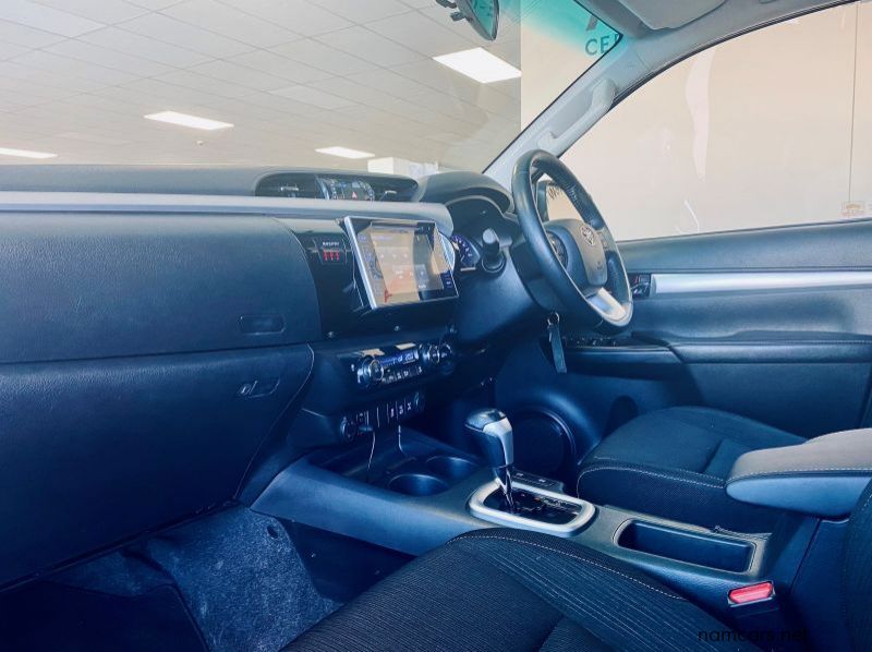 2018 Toyota Hilux Raider D/C 2.8 4x4 AT pictures