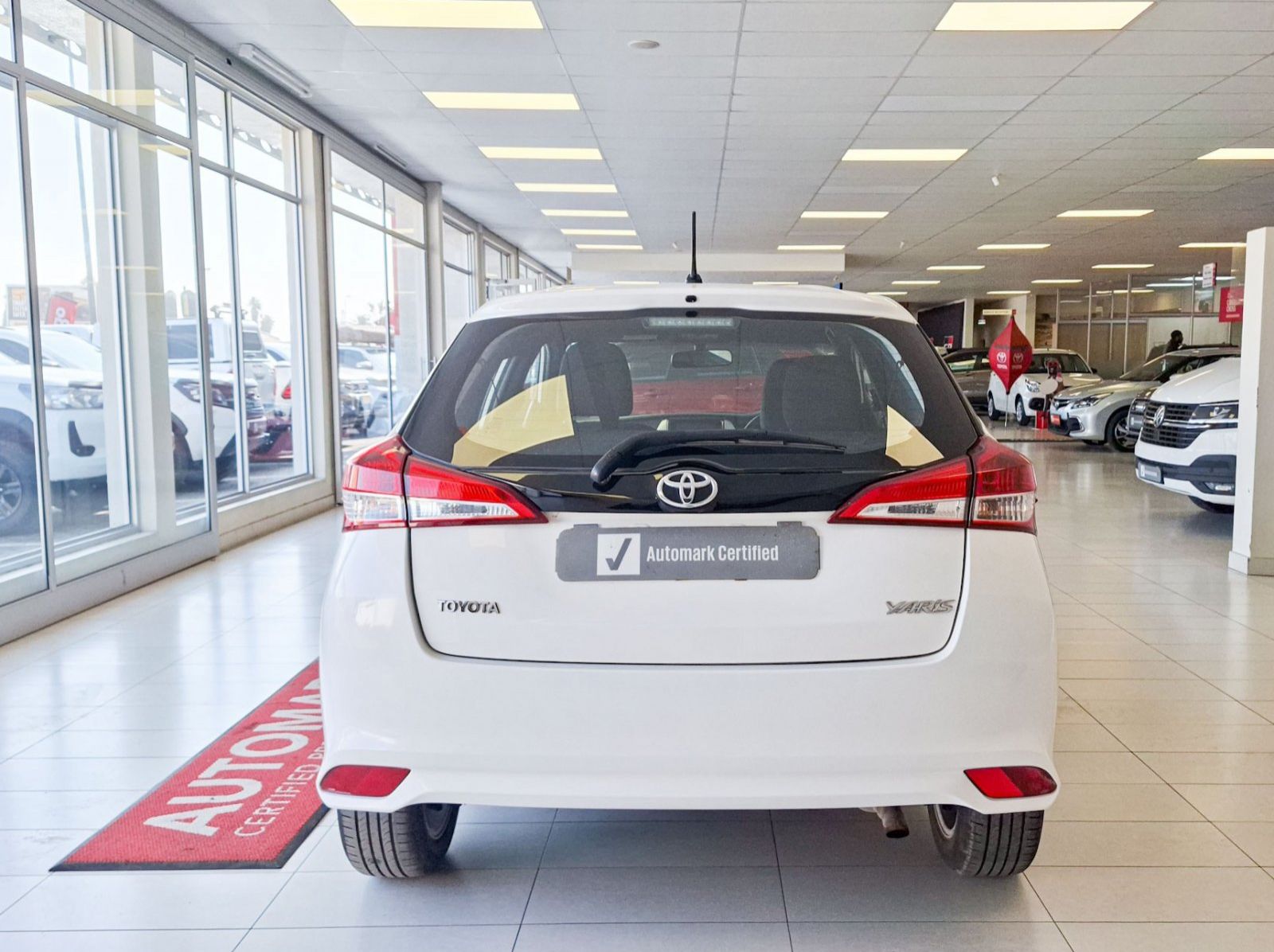 2018 Toyota Yaris 1.5 XS AT pictures
