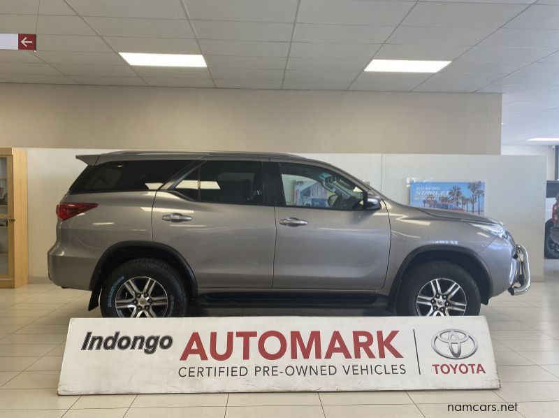 2016 Toyota Fortuner 2.8 4x4 AT pictures