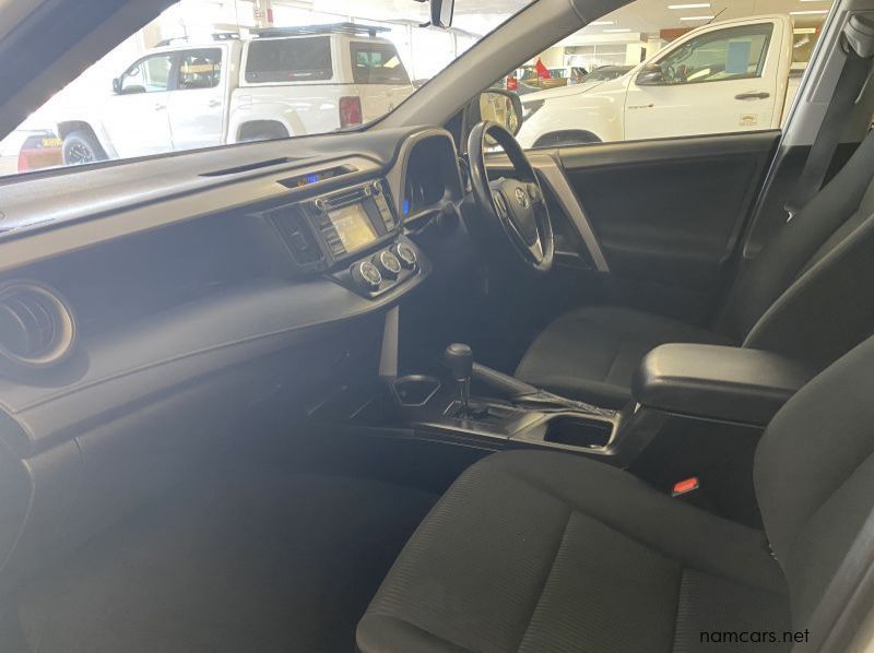 2018 Toyota Rav4 2.0 GX 2WD AT pictures