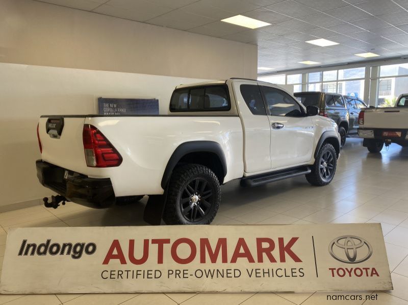 2017 Toyota Hilux 2.8 E/cab 4x4 MT pictures