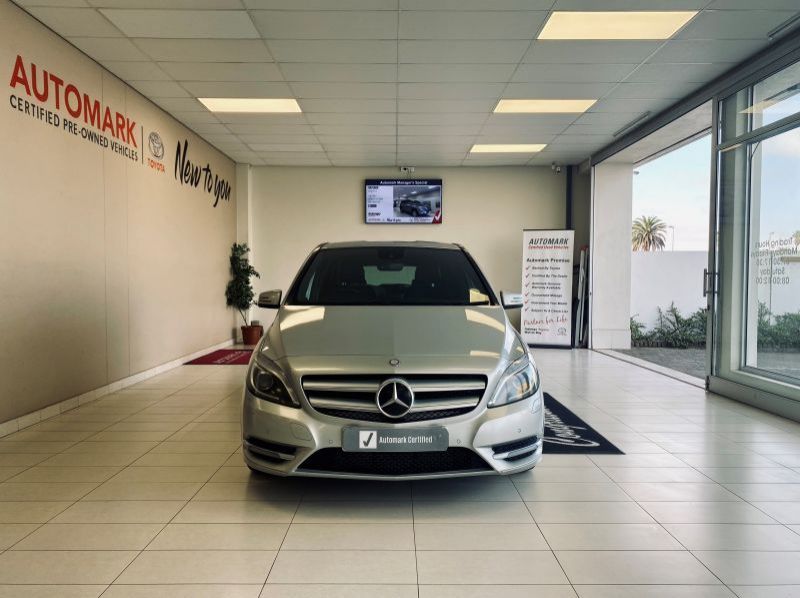 2014 Mercedes-Benz B200 BE AT pictures