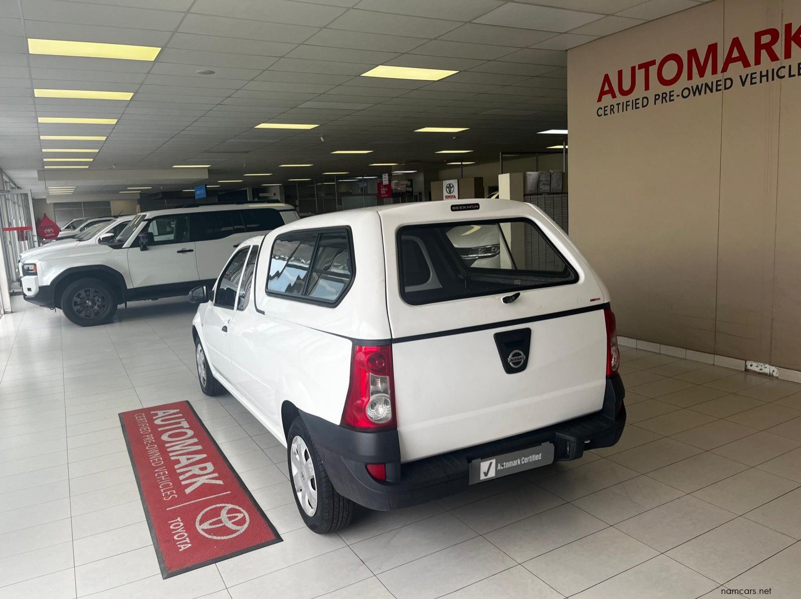 2023 Nissan NP 200 1.6 AC SAFETY PACK MT pictures