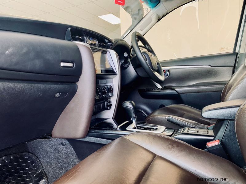 2019 Toyota Fortuner 2.4 GD-6 4x4 AT pictures