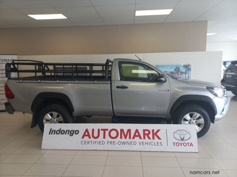 2018 Toyota HILUX SC 2.4 4X4 AT pictures