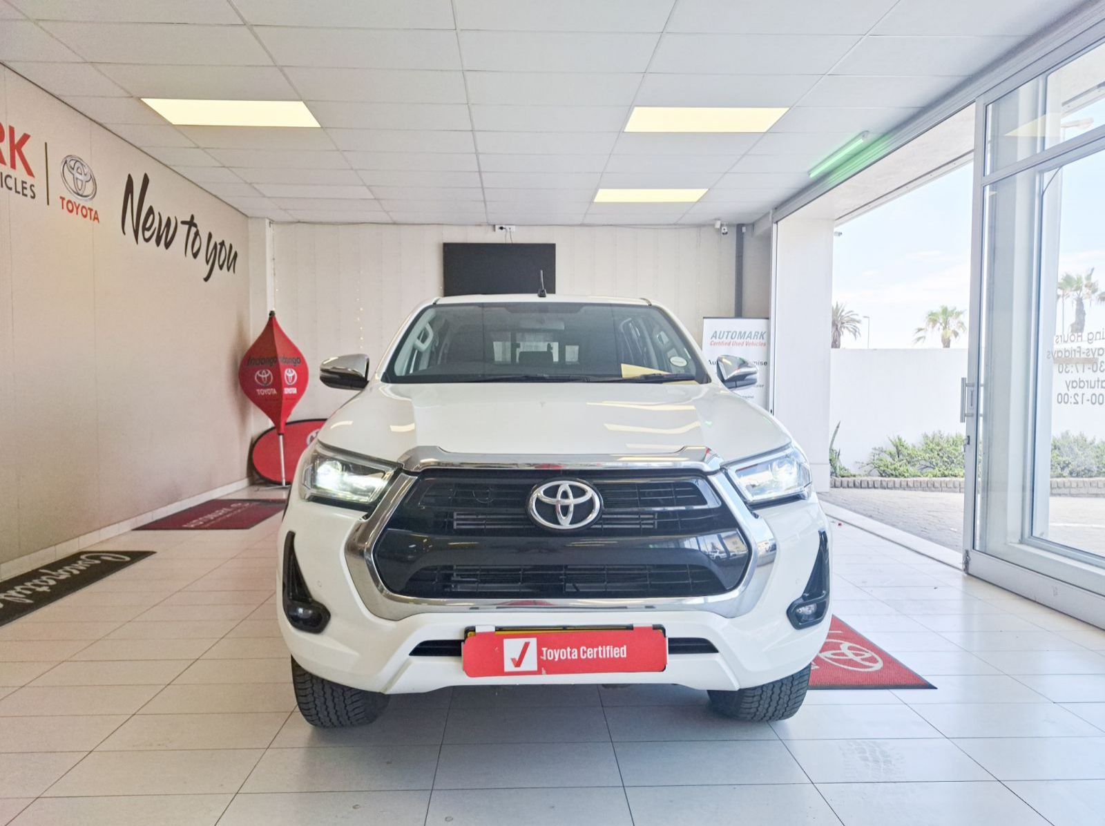 2025 Toyota Hilux Raider 2.8 GD6 RB AT 2x4 pictures