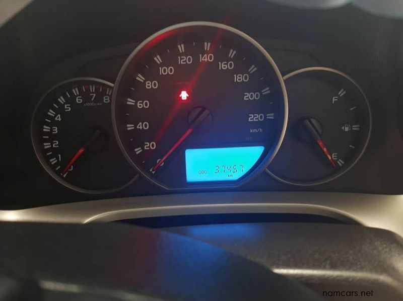 2017 Toyota RAV 2.0 GX 2WD pictures