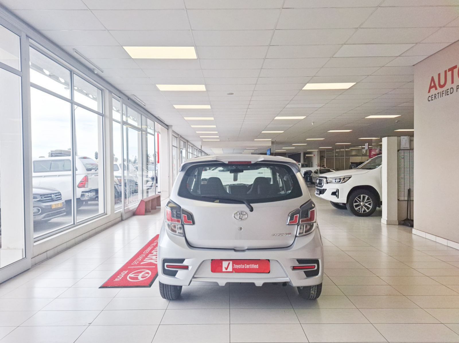 2022 Toyota Agya 1.0 AT pictures