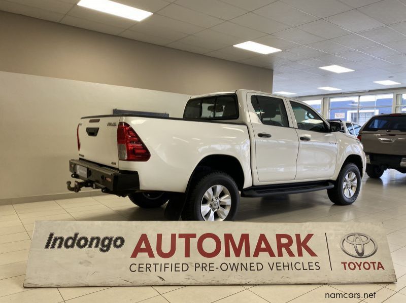 2019 Toyota Hilux 2.4 D/C SRX pictures