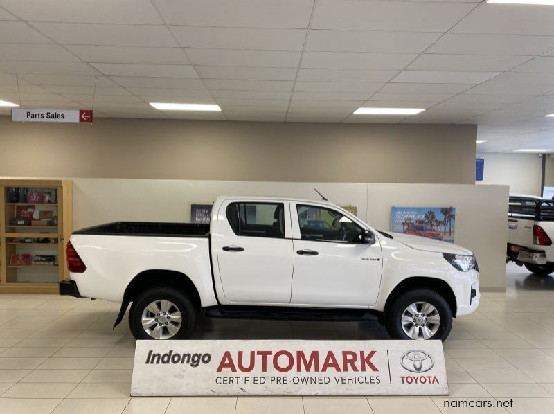 2019 Toyota Hilux 2.4 D/C SRX pictures
