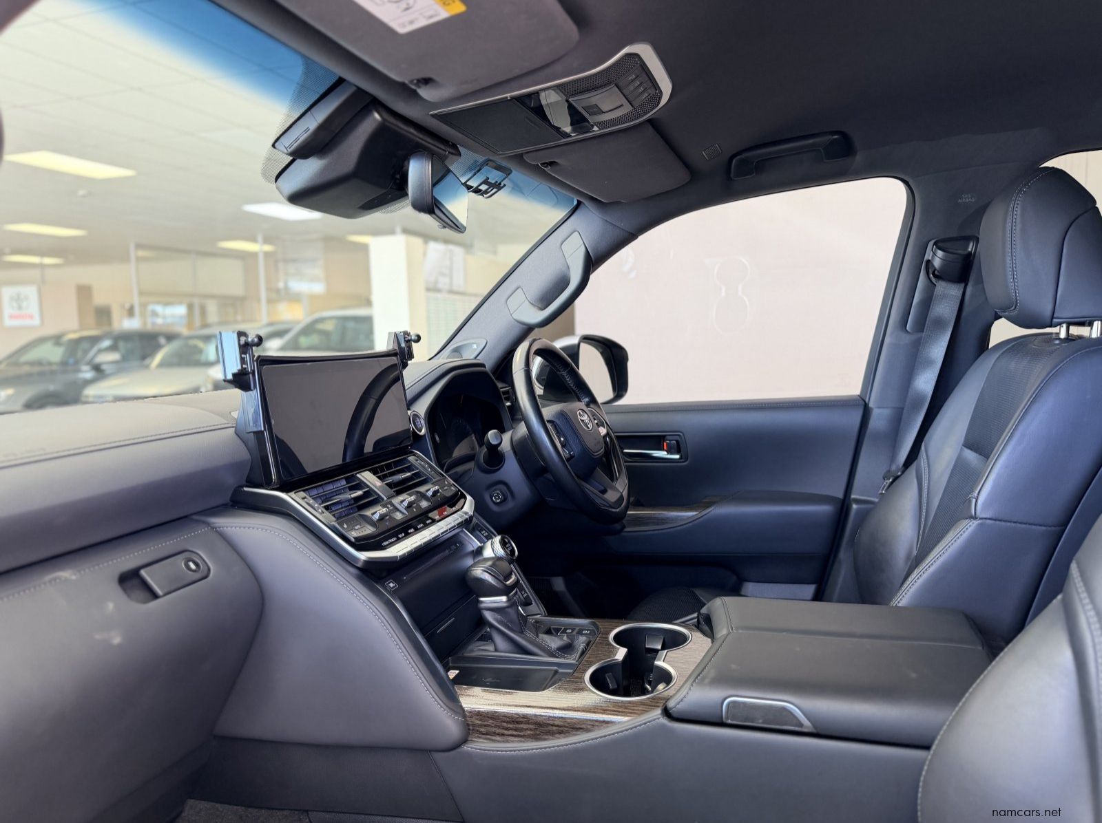 2023 Toyota Landcruiser 300 V6 3.3D Zx pictures