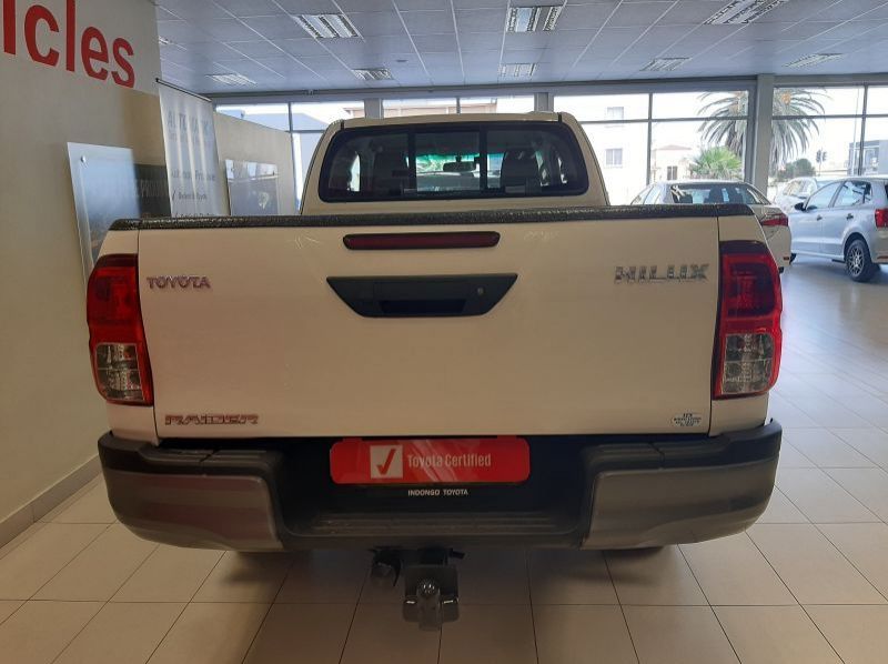 2020 Toyota HILUX 2.8 AT 2X4 DIESEL pictures