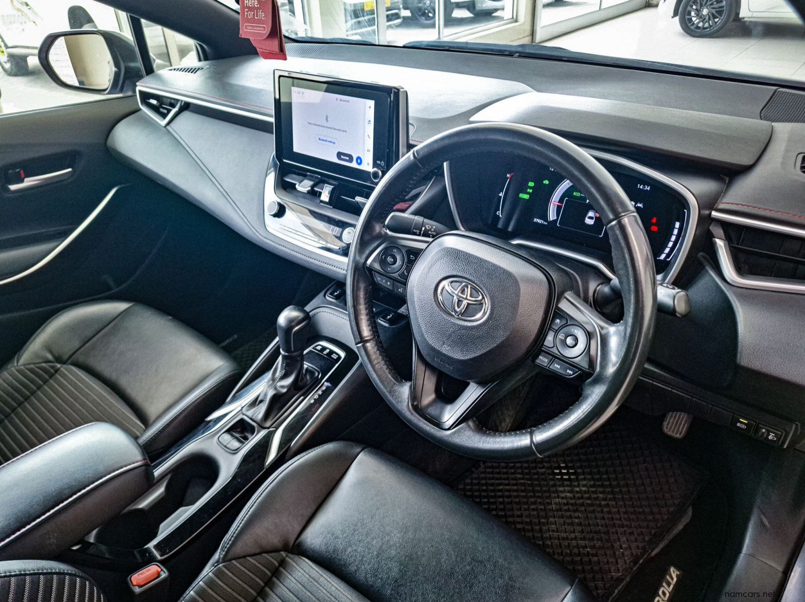 2024 Toyota Corolla 1.8 XR HEV pictures