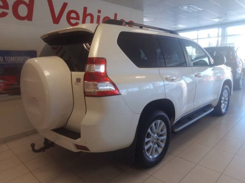 2016 Toyota PRADO VX 3.0 D4D AT 4X4 pictures