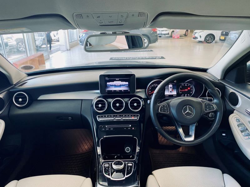 2017 Mercedes-Benz C300 pictures