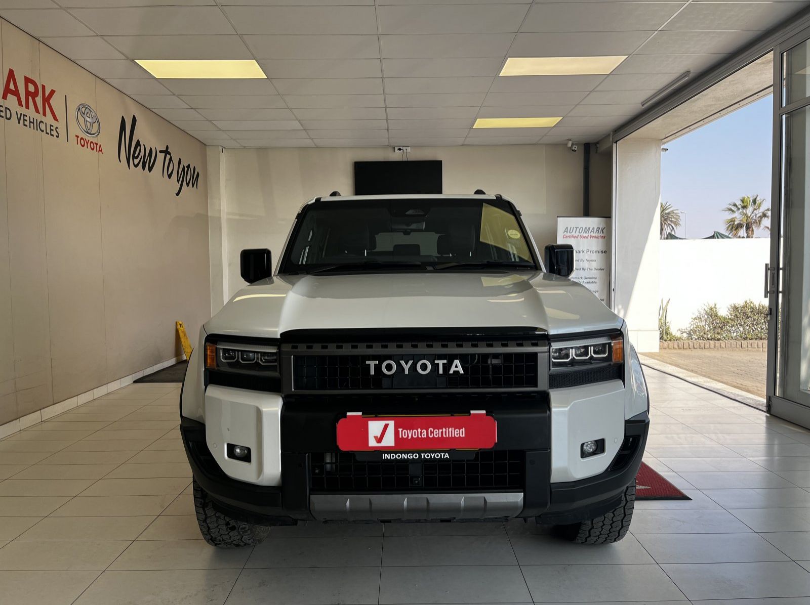 2025 Toyota Prado 2.8 GD VX-R 4x4 AT pictures