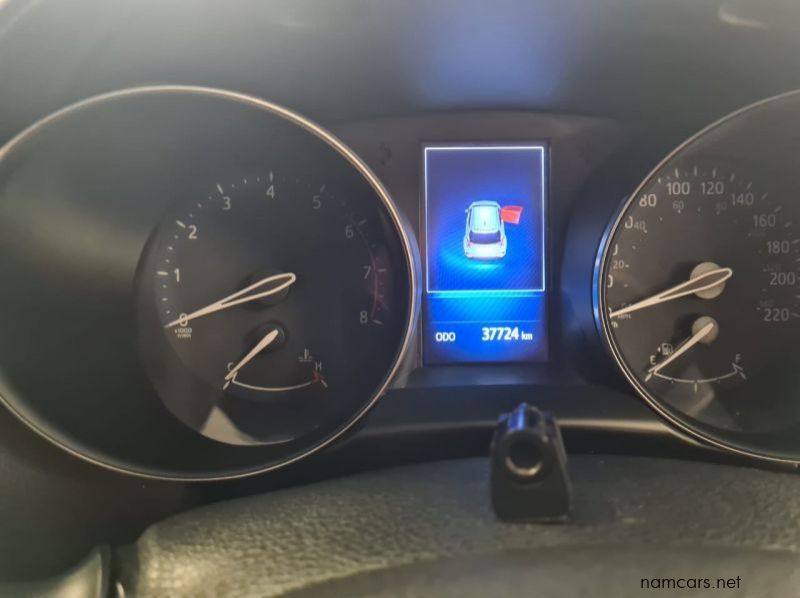 2019 Toyota CH-R 1.2 T PLUS CVT pictures