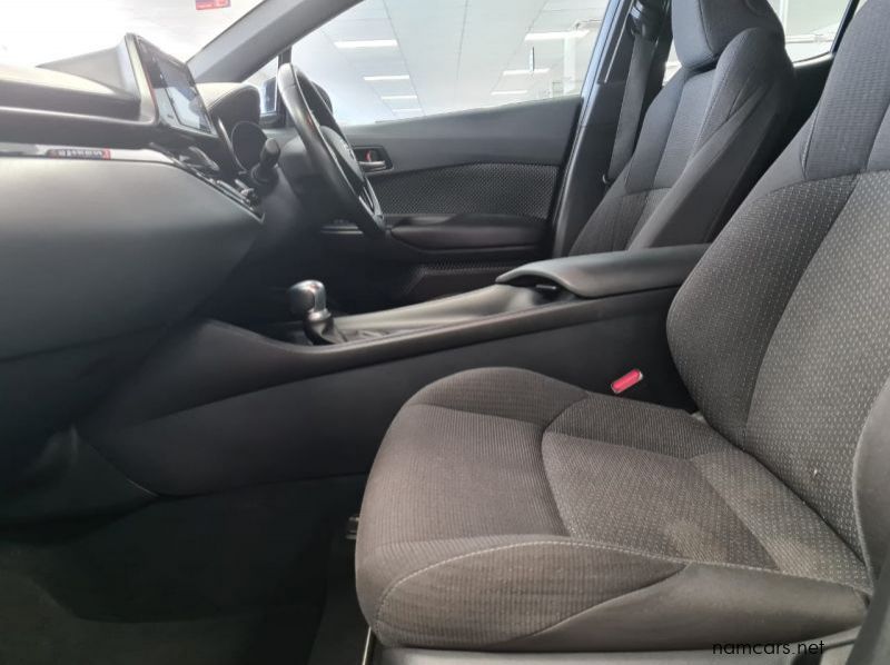 2019 Toyota CH-R 1.2 T PLUS CVT pictures