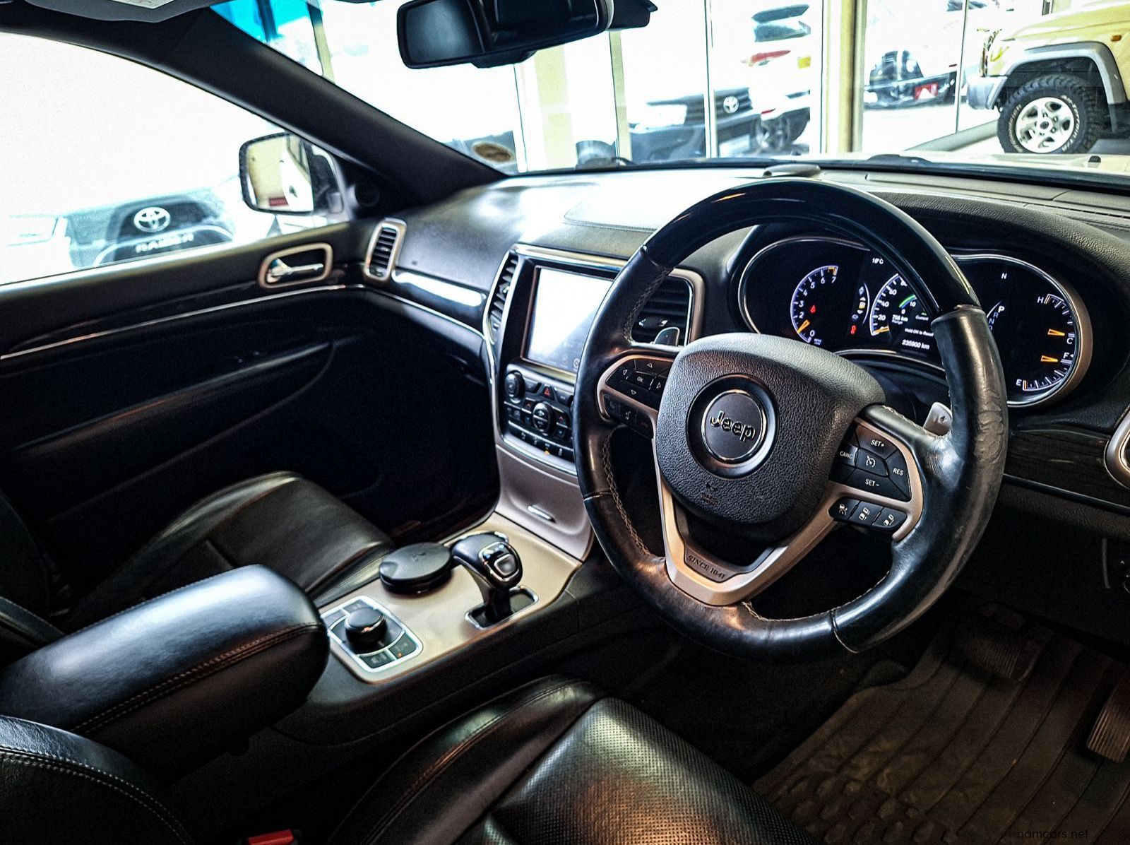 2015 Jeep Grand Cherokee 3.6 Overland 4x4 AT pictures