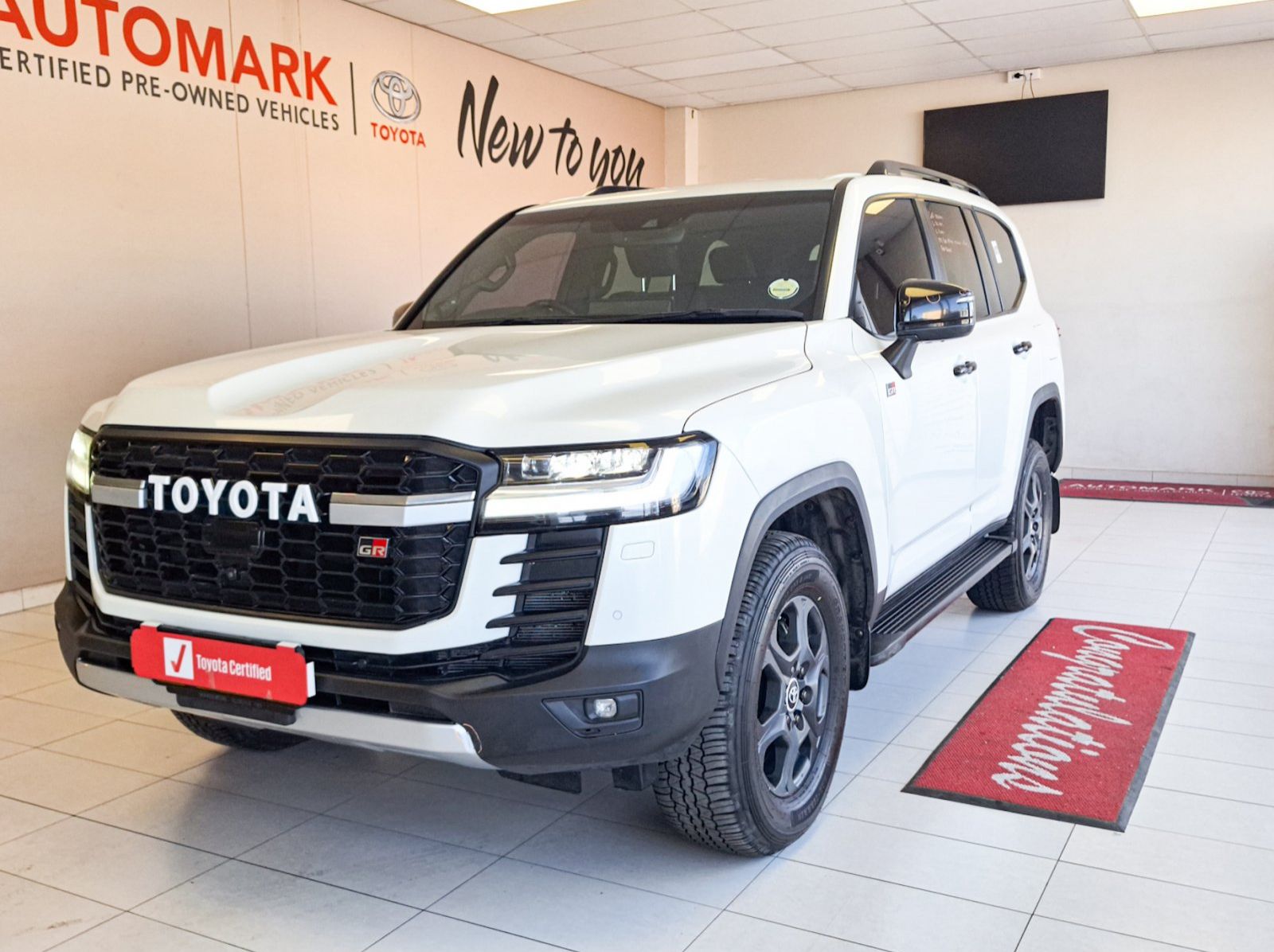 Used Toyota Land Cruiser 300 3.5T GR-S for sale in Windhoek, Walvis Bay, Okahandja, Gobabis, Mariental, Otjiwarongo, Ongwediva, Namibia