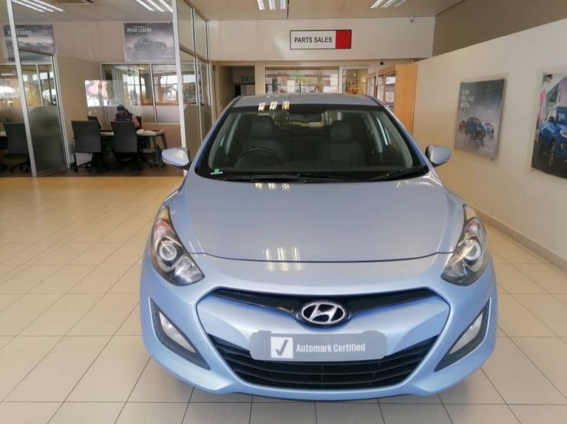 2013 Hyundai HYUNDAI I30 1.8 GLS / EXECUTIVE pictures
