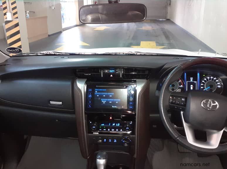 2016 Toyota FORTUNER 2.8 4X4 A/T pictures