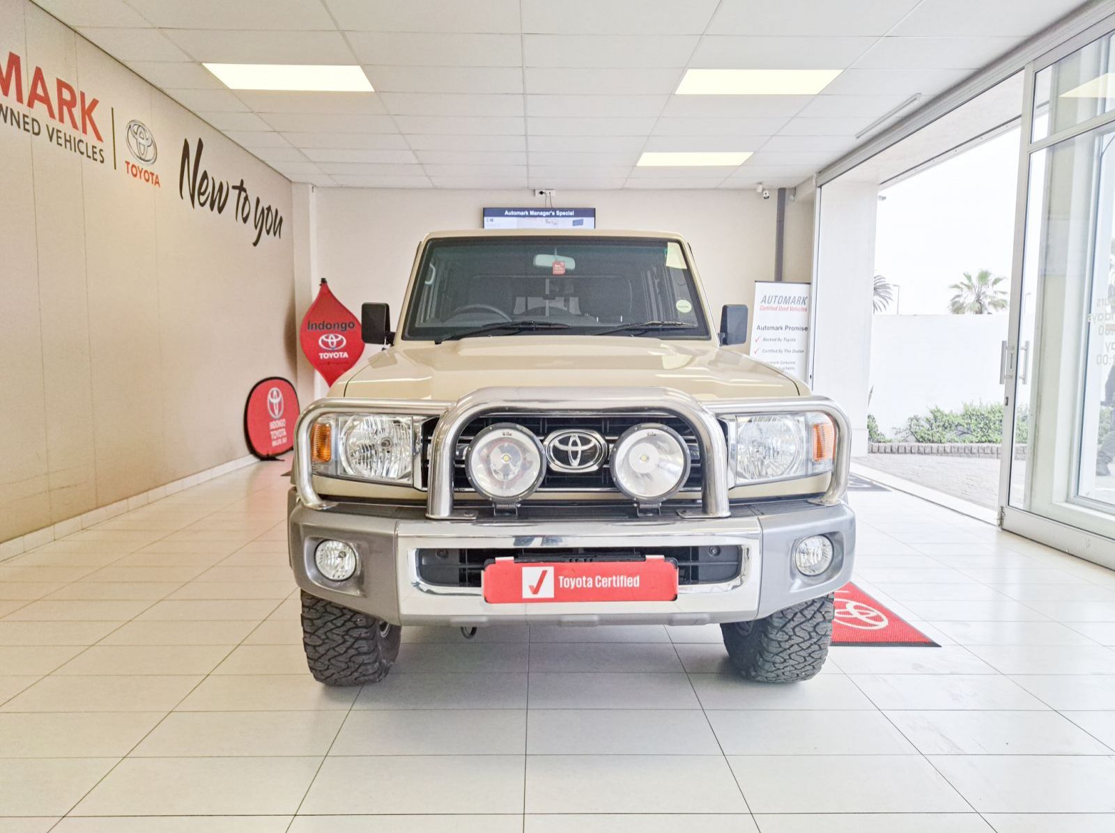 2022 Toyota LC79 4.0 Petrol V6 MT 4x4 pictures