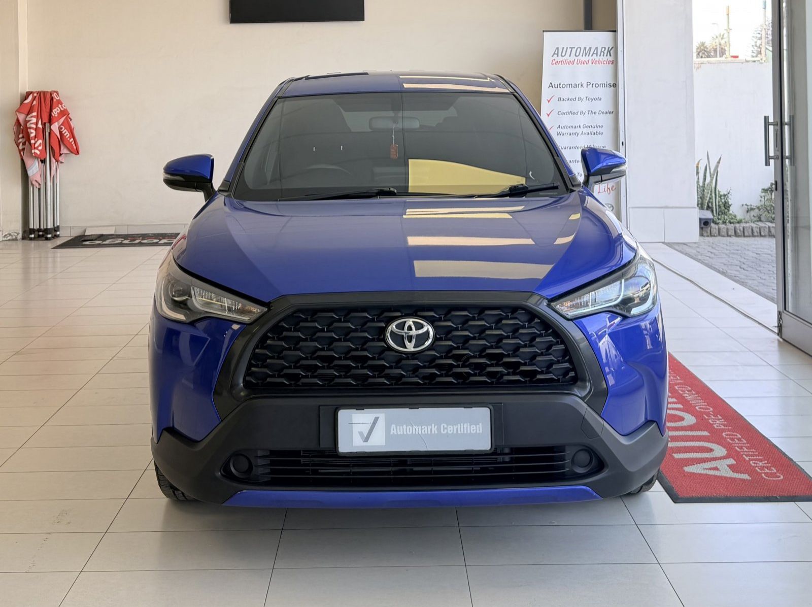 2021 Toyota COROLLA CROSS 1.8 Xi CVT pictures