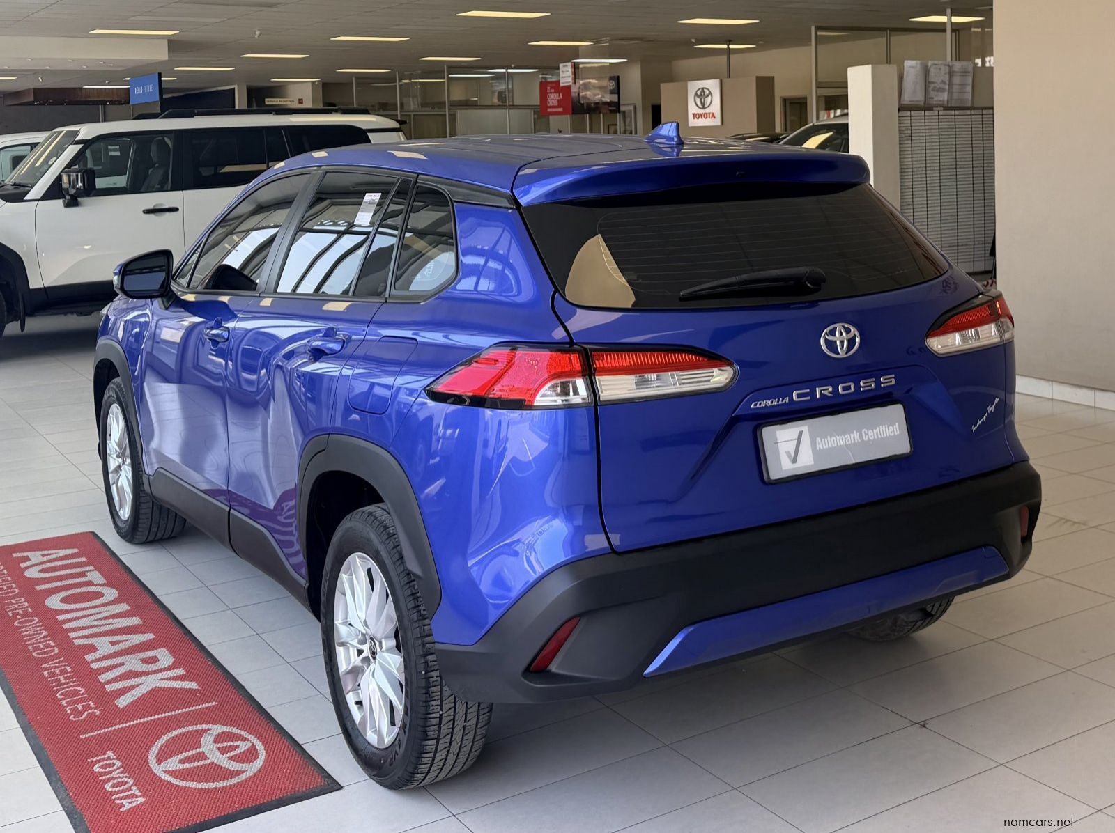 2021 Toyota COROLLA CROSS 1.8 Xi CVT pictures