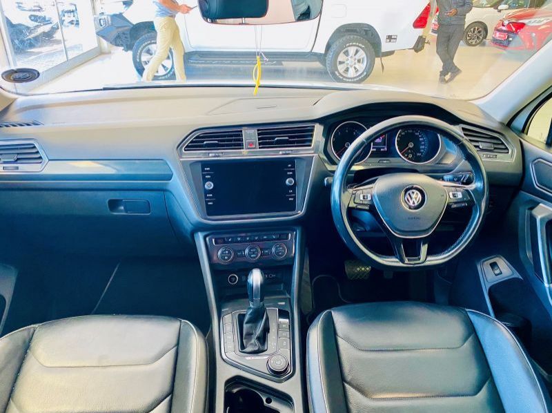 2018 Volkswagen Tiguan 2.0 Tsi 4Motion AT pictures