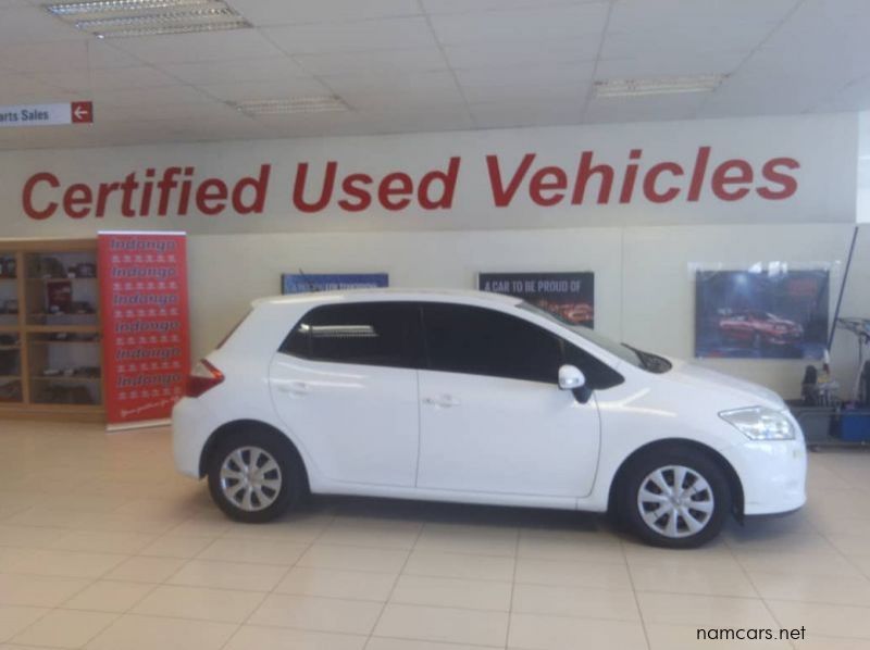 2012 Toyota AURIS  X 1.3 6 M10 pictures