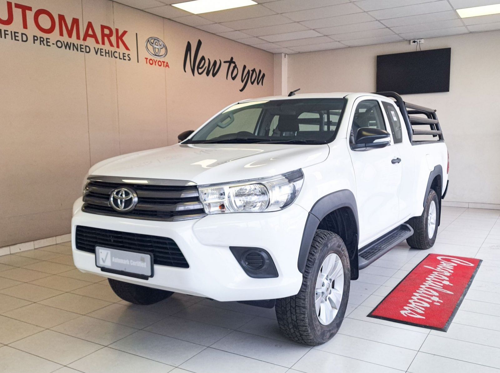 Used Toyota Hilux Extra Cab 2.4 GD6 RB 2x4 MT for sale in Windhoek, Walvis Bay, Okahandja, Gobabis, Mariental, Otjiwarongo, Ongwediva, Namibia