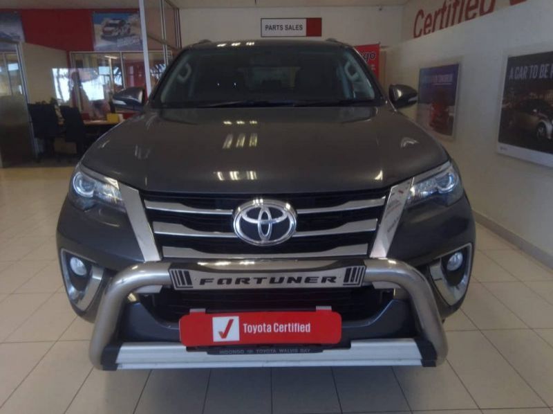 2016 Toyota FORTUNER 2.8 GD6 4X4 AT pictures
