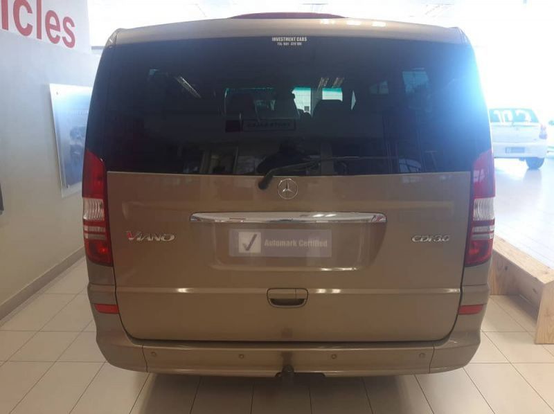 2011 Mercedes-Benz MERCEDEZ BENZ VIANO 3.0 CDi pictures