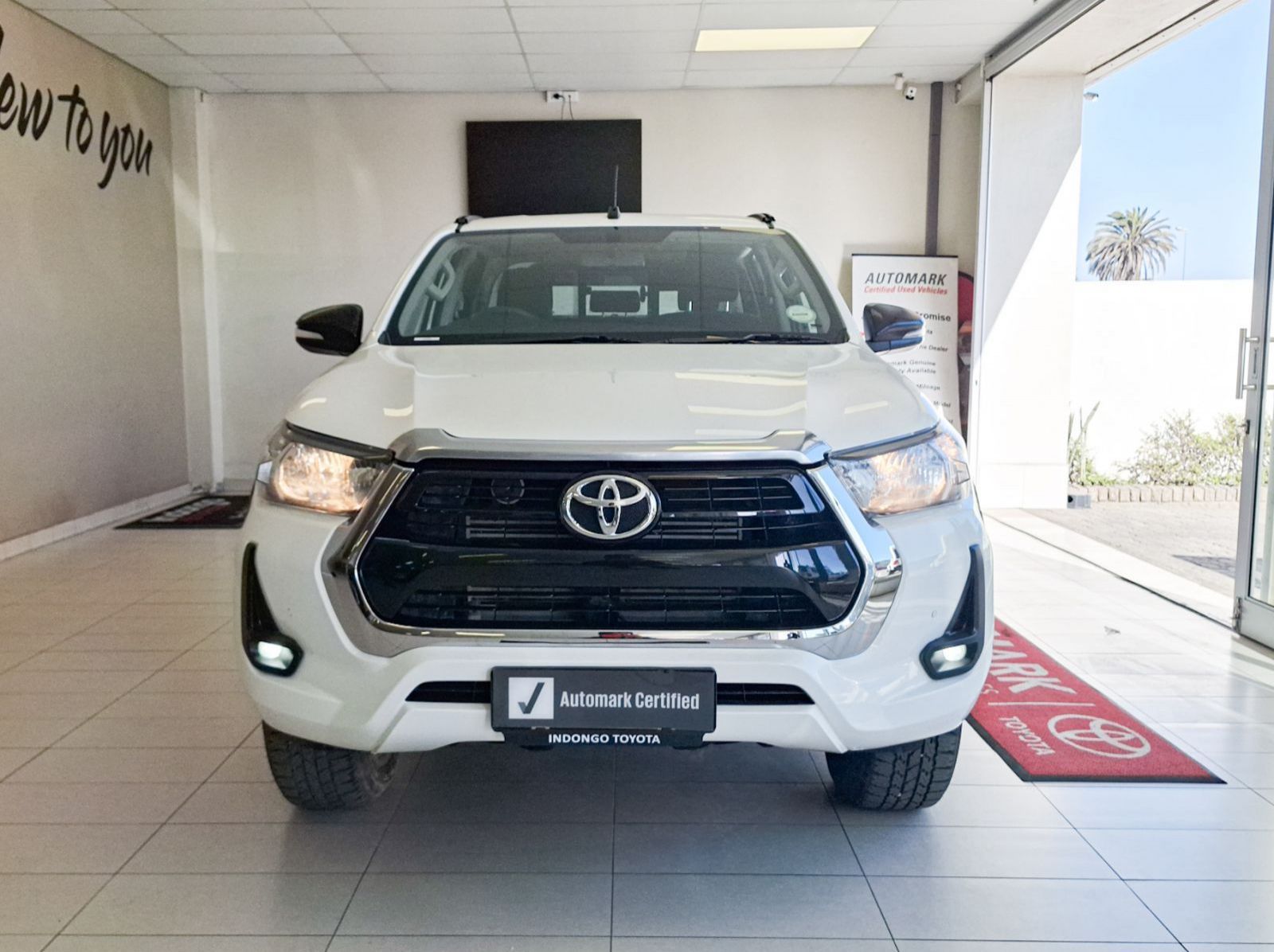 2022 Toyota Hilux Raider 2.4 GD6 4x4 AT pictures