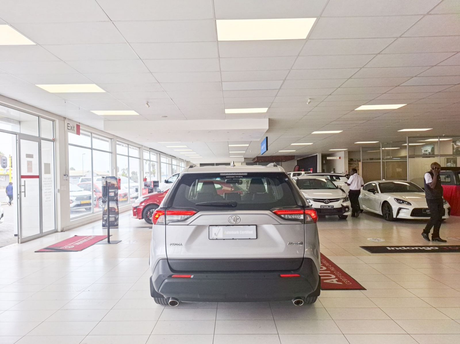 2019 Toyota RAV4 GX CVT pictures