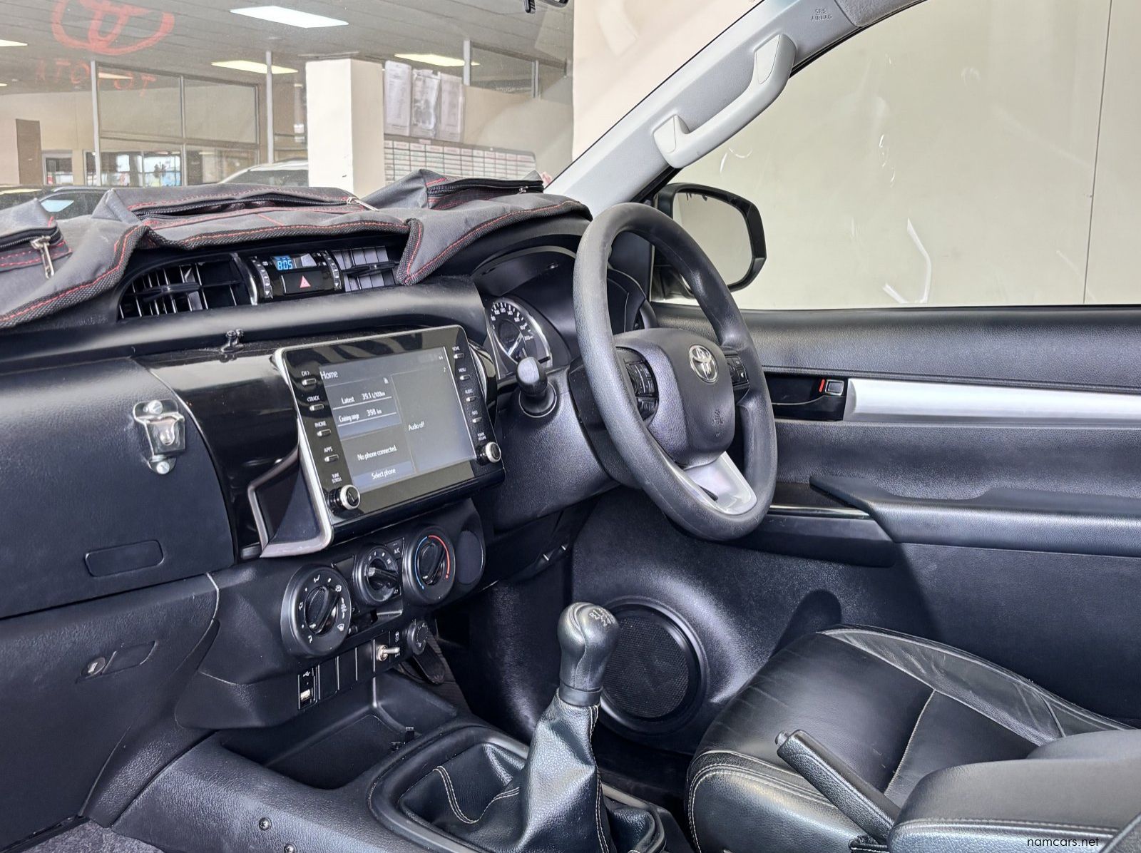 2020 Toyota HILUX RAIDER EXTRA CAB 2.4 GD6 RB2X4  MT pictures