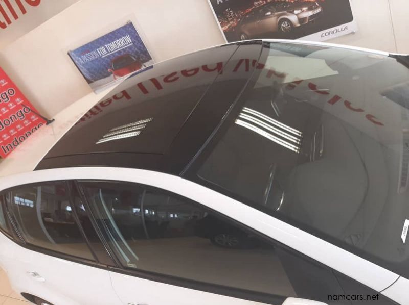 2014 Volkswagen POLO 1.2 TSi HIGHLINE pictures