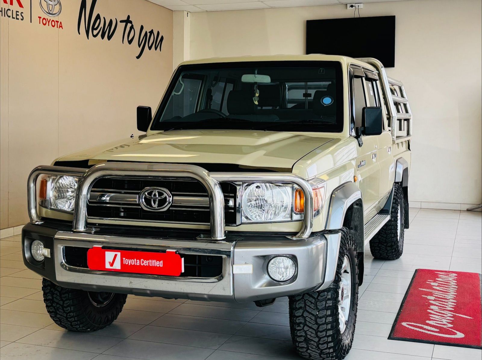 Used Toyota Landcruiser 79 DC 4.0 Petrol V6 for sale in Windhoek, Walvis Bay, Okahandja, Gobabis, Mariental, Otjiwarongo, Ongwediva, Namibia