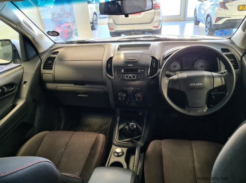 2021 Isuzu D-MAX 250 HR4X4 D/C pictures