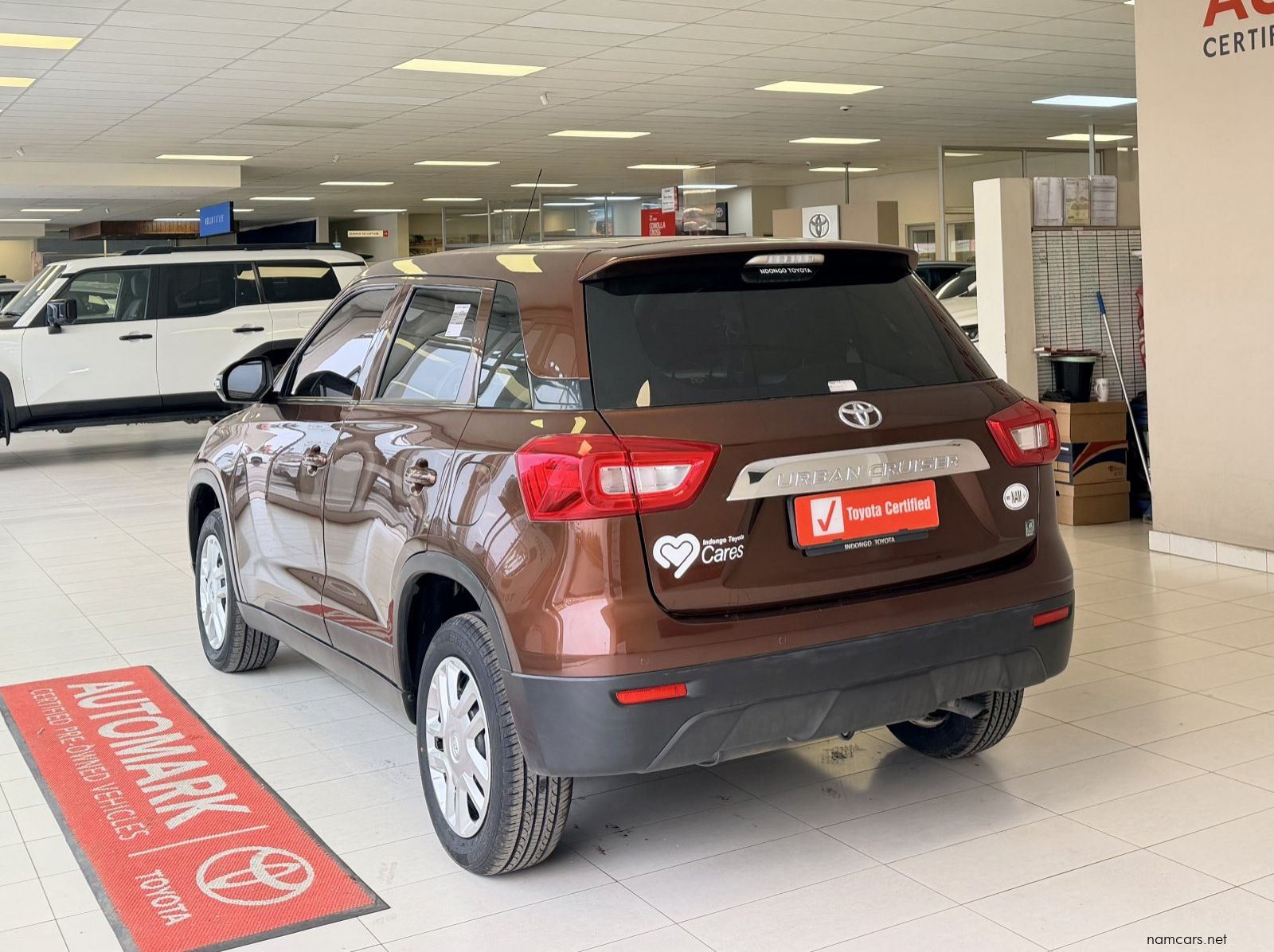 2022 Toyota Urban Cruiser 1.5Xi MT pictures