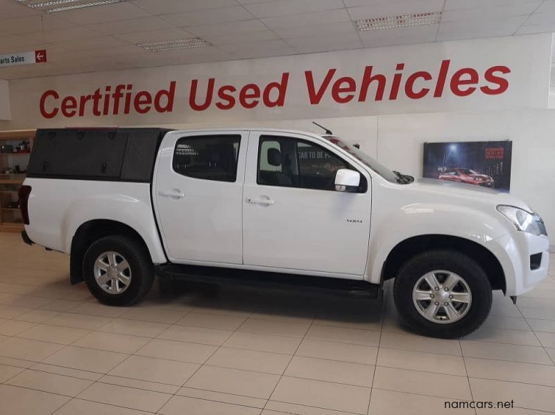 2016 Isuzu KB 240LE 4X4 D/C pictures