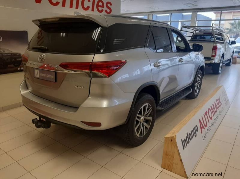 2017 Toyota FORTUNER 2.8 4X4 AT pictures