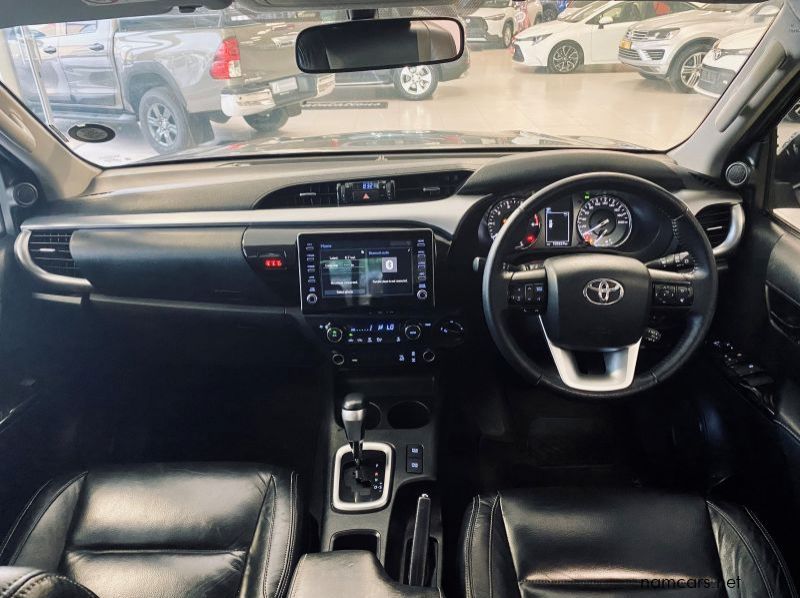 2021 Toyota Hilux Raider D/C 2.8 4x4 AT pictures