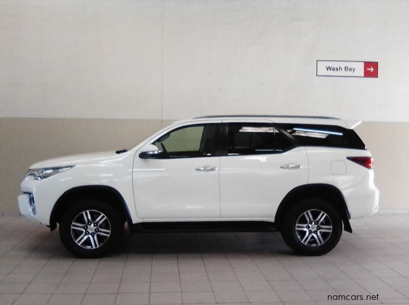 2016 Toyota Fortuner 2.8 GD-6 A/T 4x4 pictures