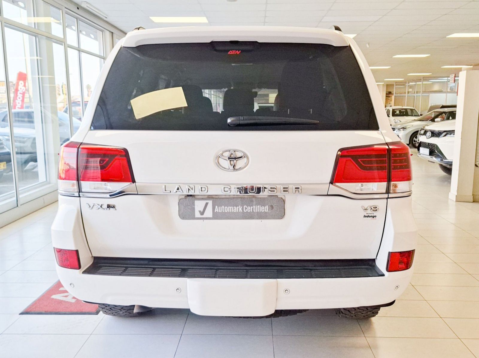 2018 Toyota Land Cruiser 200 4.5D V8 AT pictures