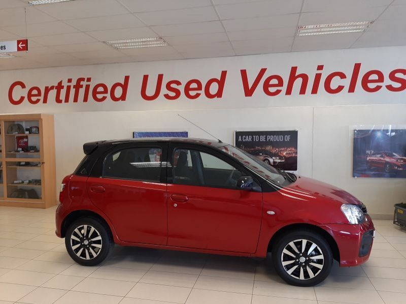 2020 Toyota ETIOS SPORT 1.5 pictures