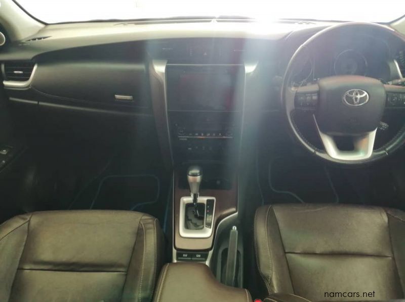 2016 Toyota Fortuner 2.8 4x4 A/T pictures