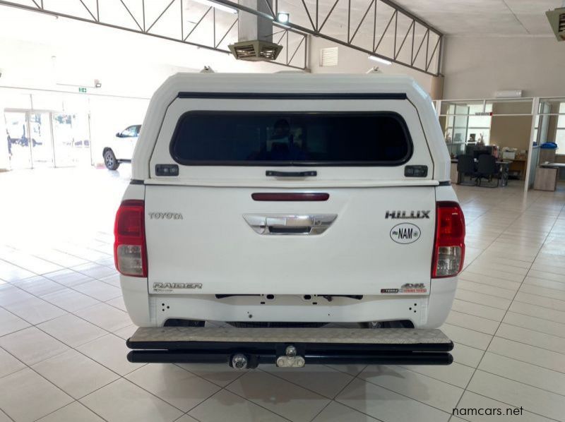 2016 Toyota hilux pictures